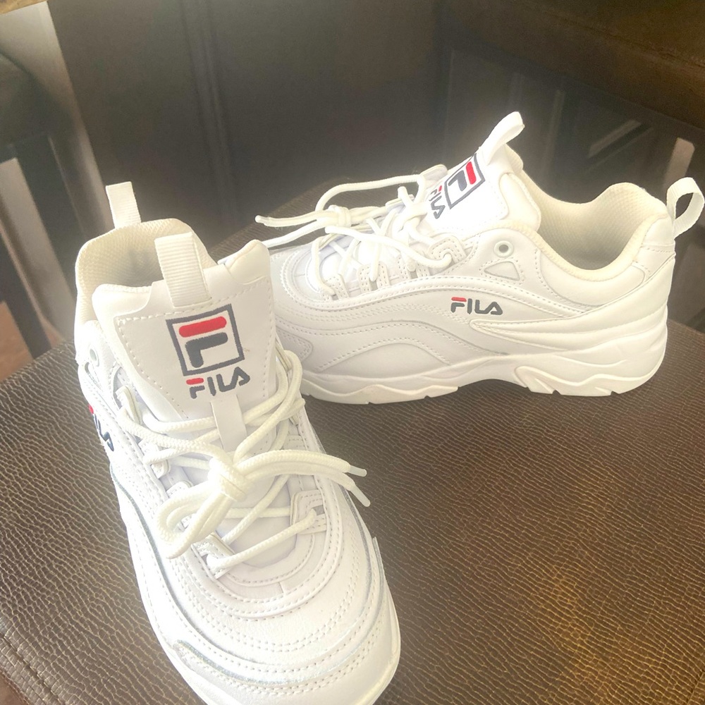 NWOT FILA runners … never worn